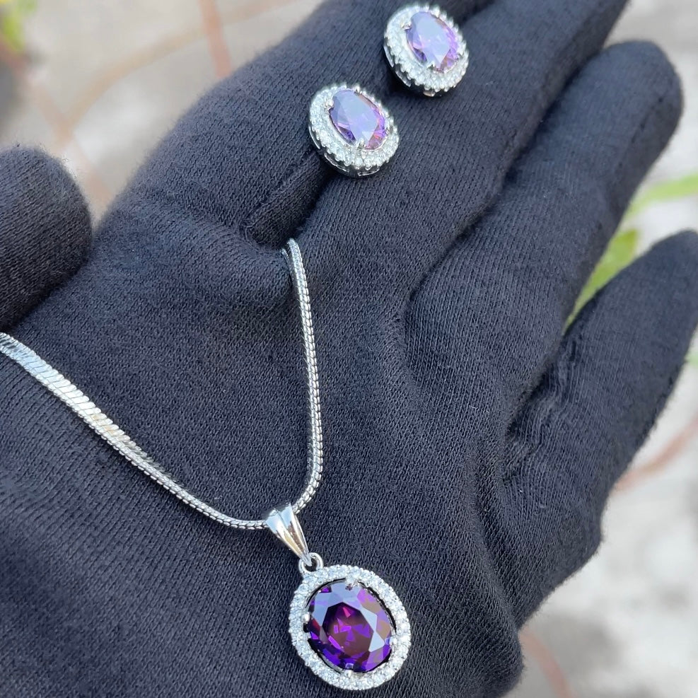 Charm oval pendant set