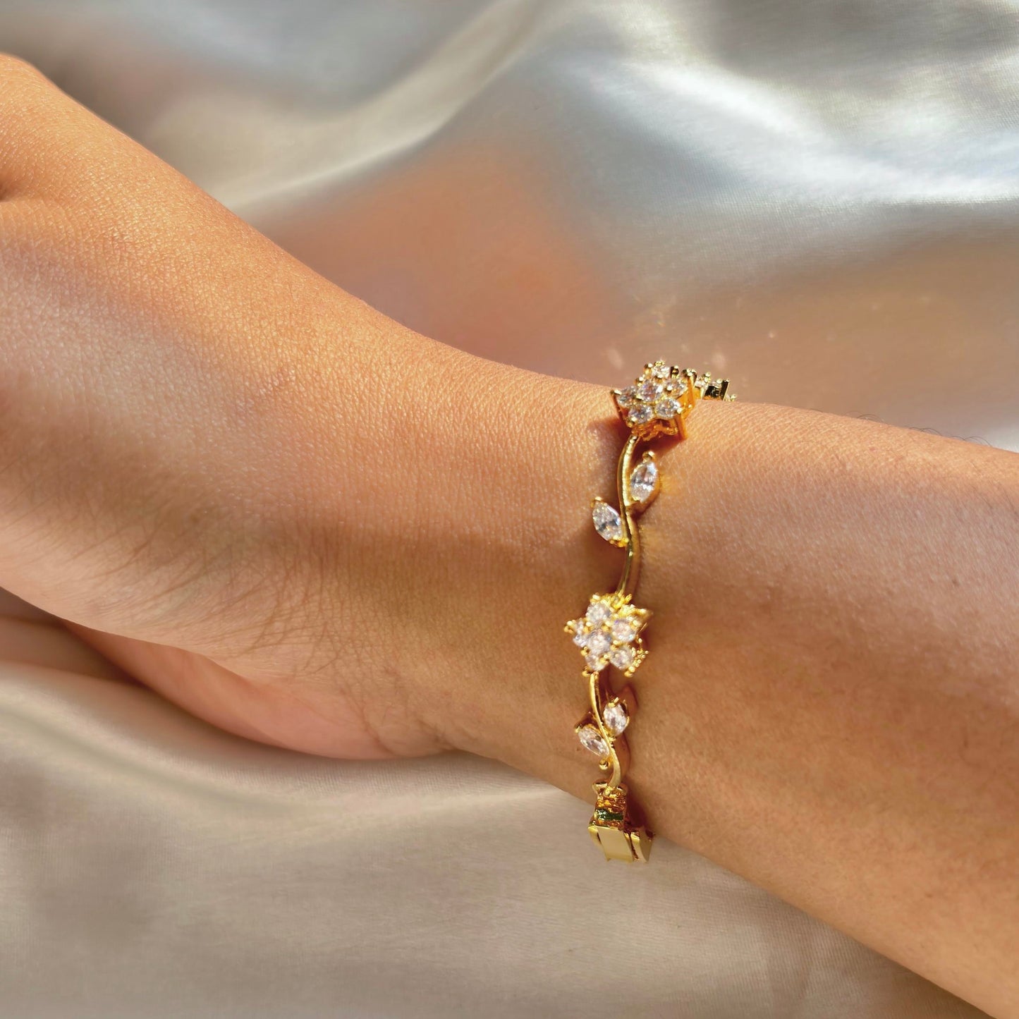 Starlight garden tennis bracelet