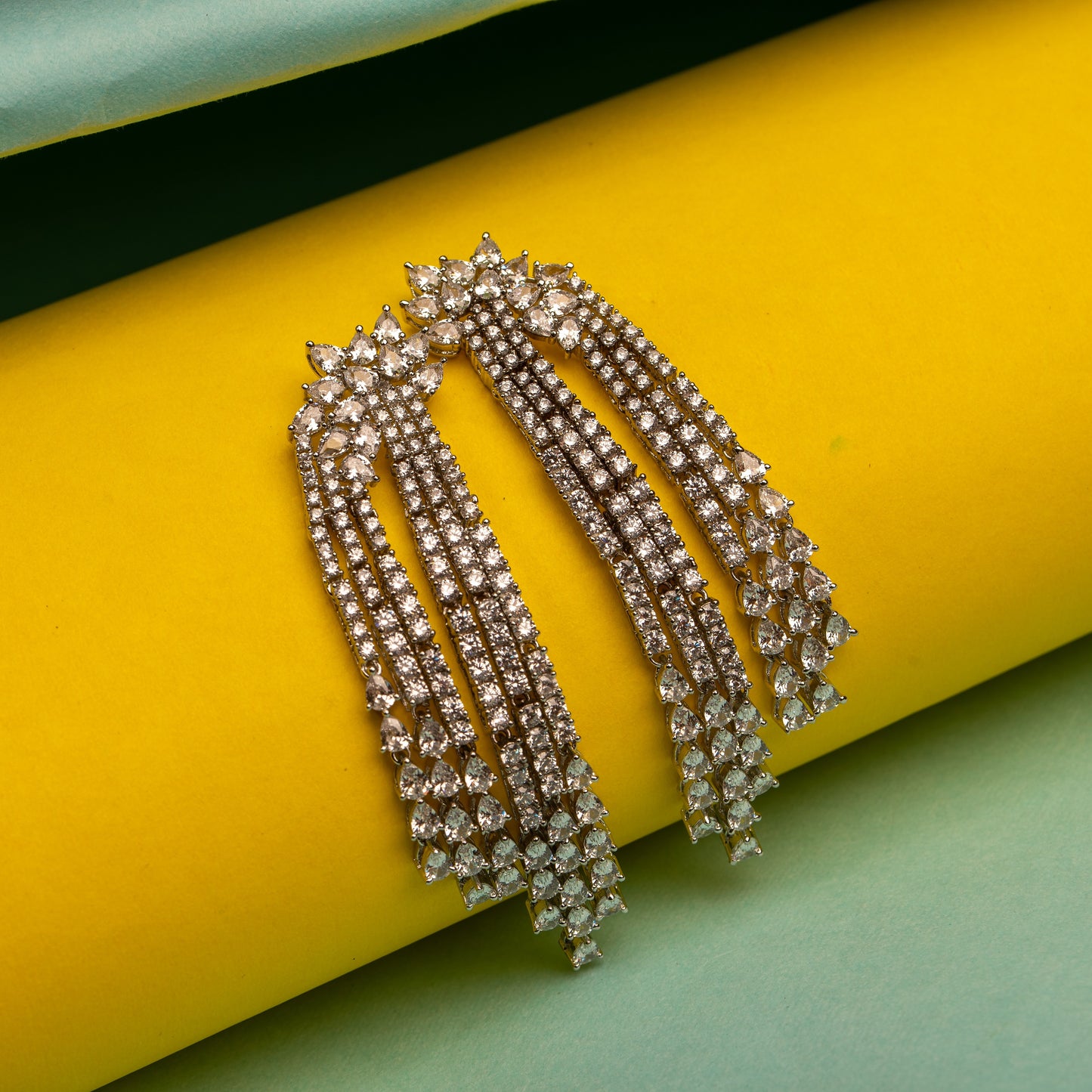 Dripping dangler earring