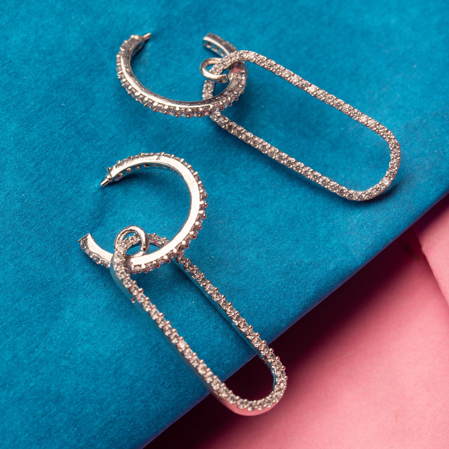 Classique Zircon hoop