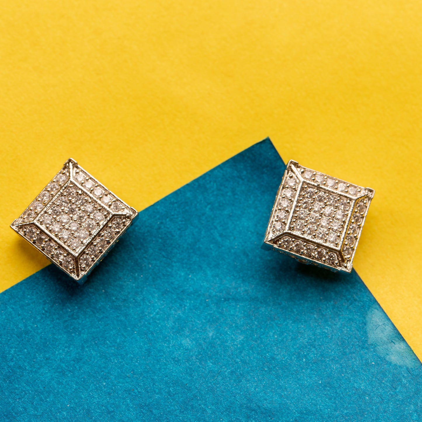 Mezzanine square stud earring