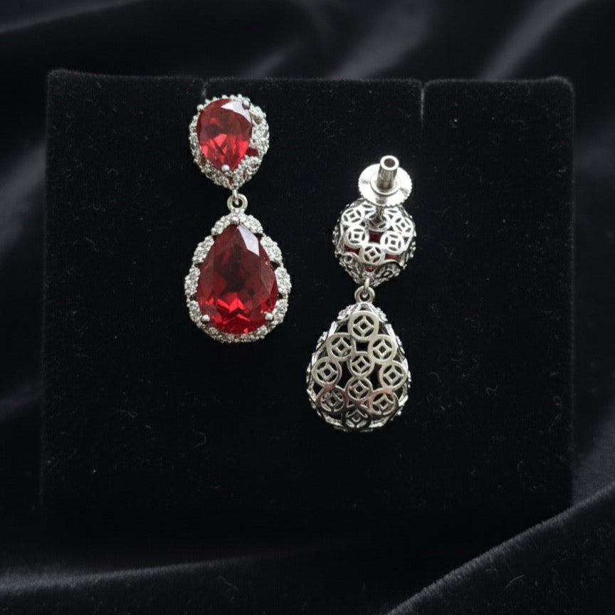 Tithirian exotic earring