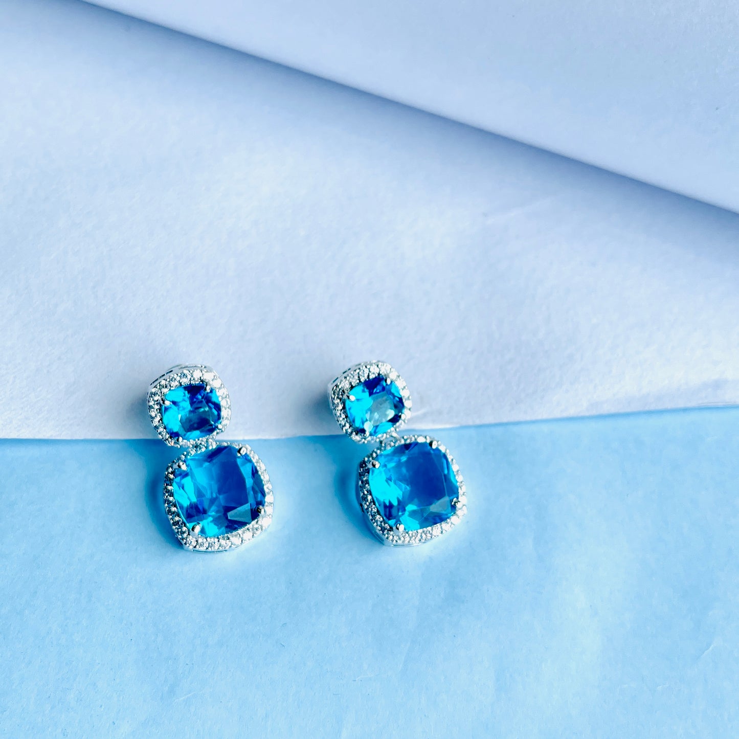 Kushion charm earring