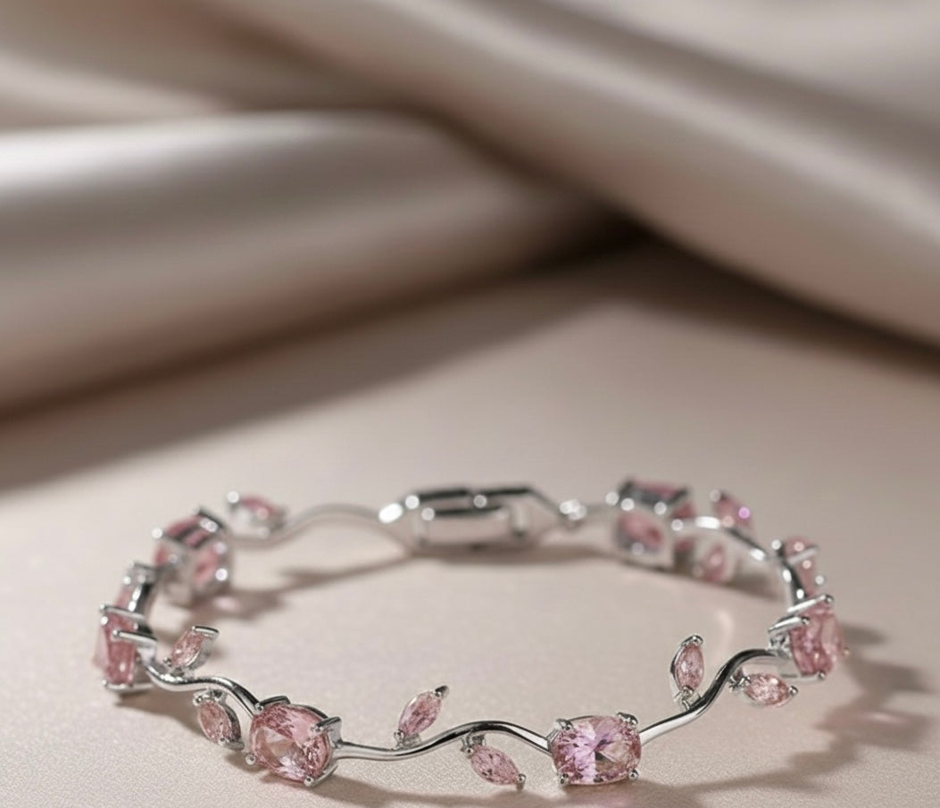 Leafy garden tennis bracelet