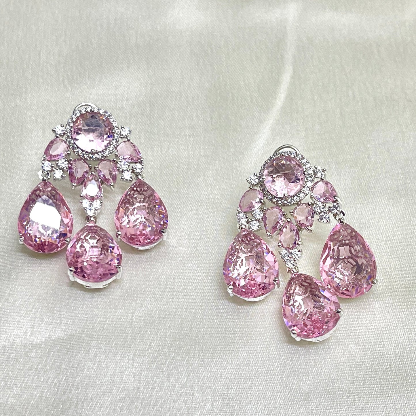 Heritage cocktail Earring