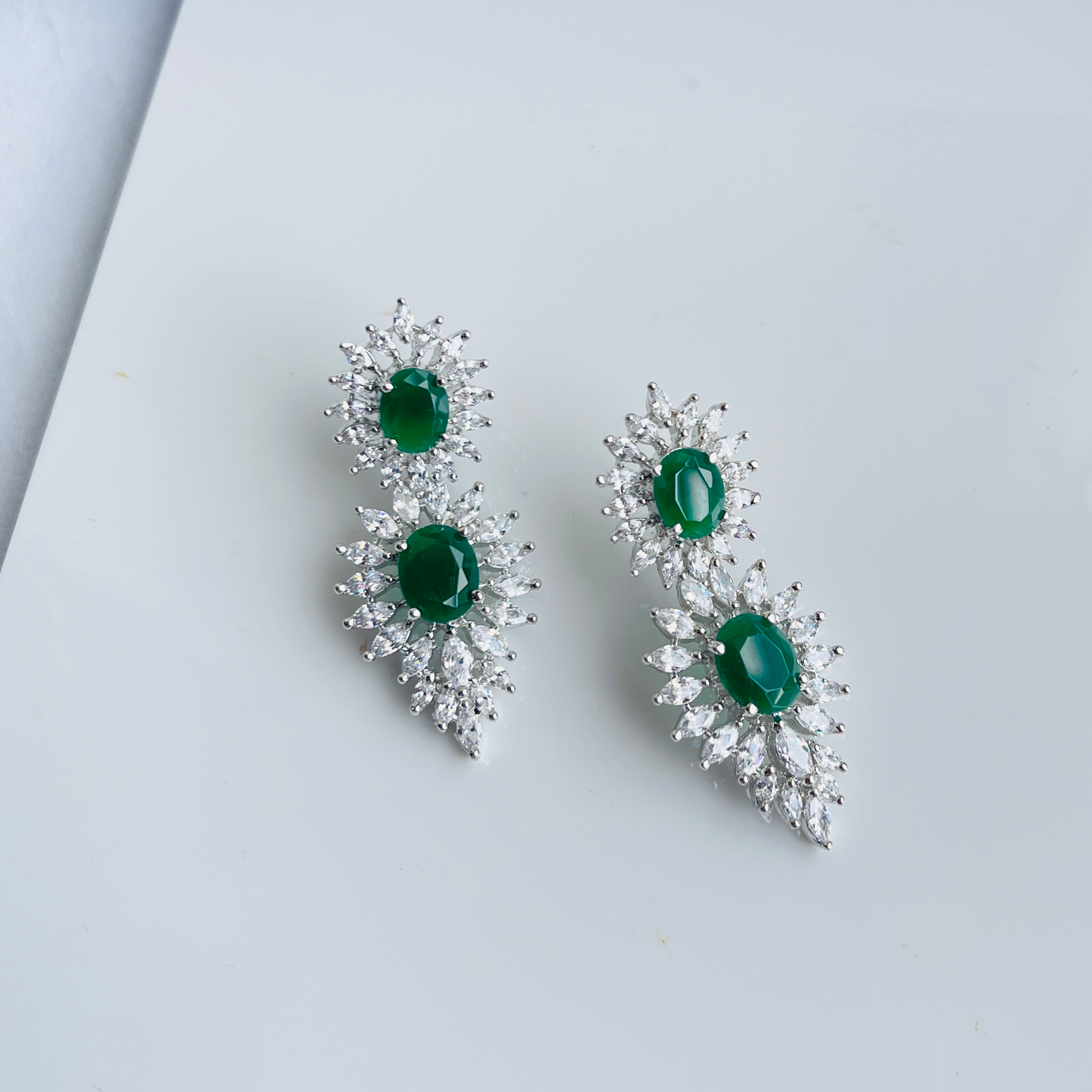 Marquilo drop earring