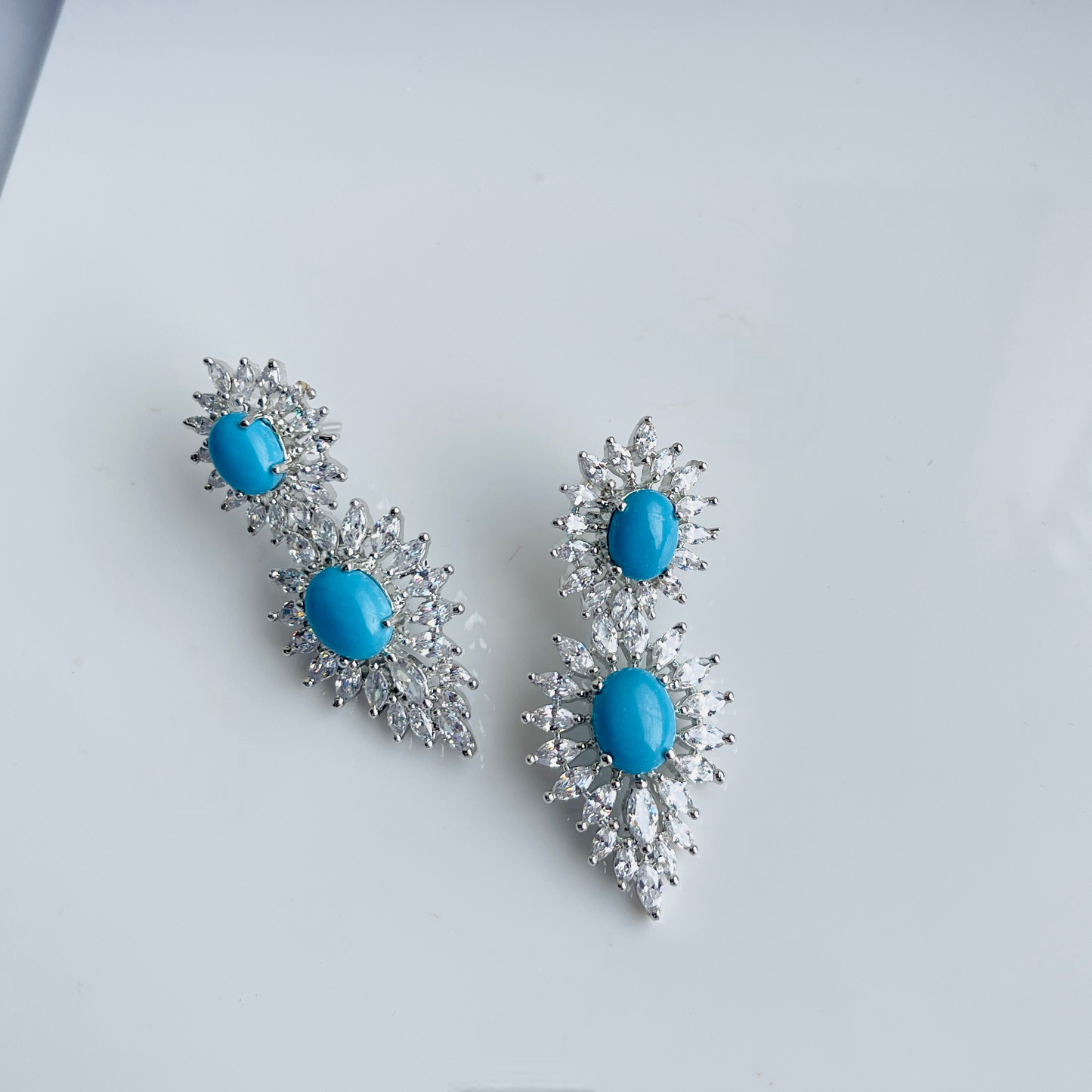 Marquilo drop earring