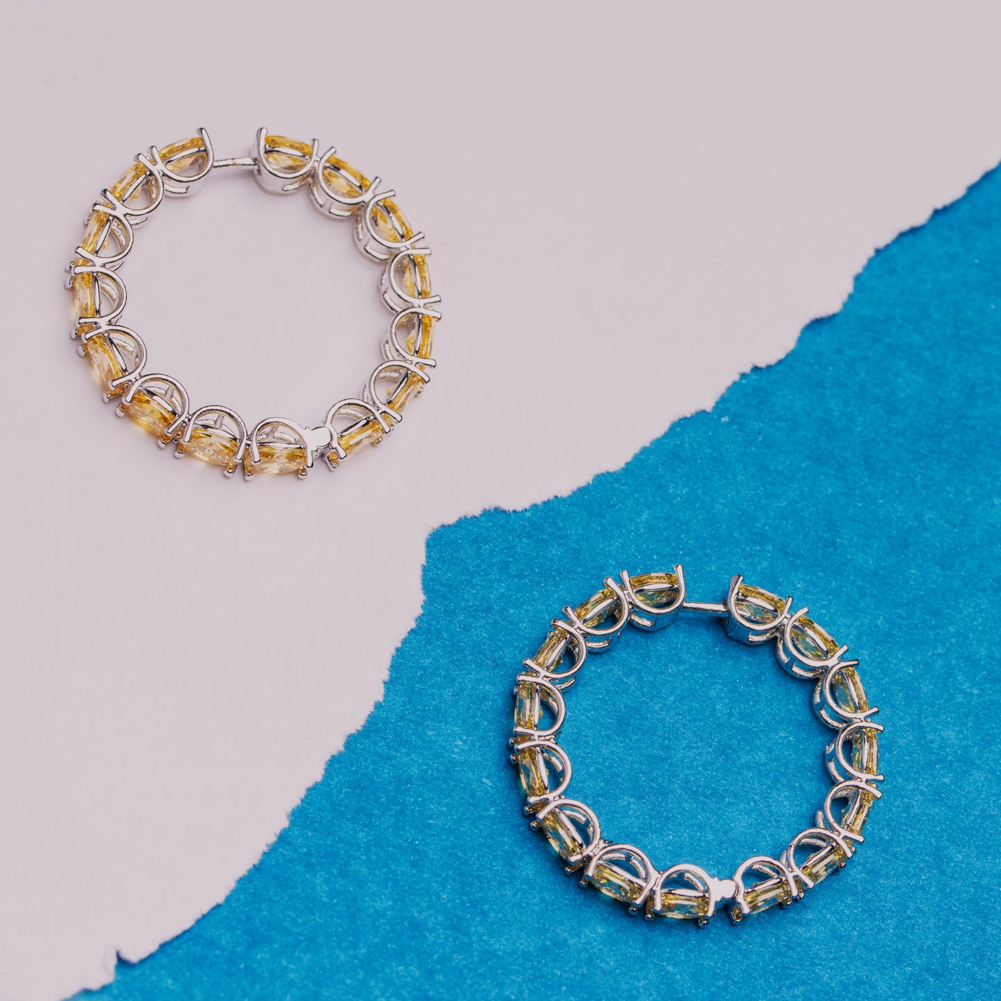 Ever gleam loop earring