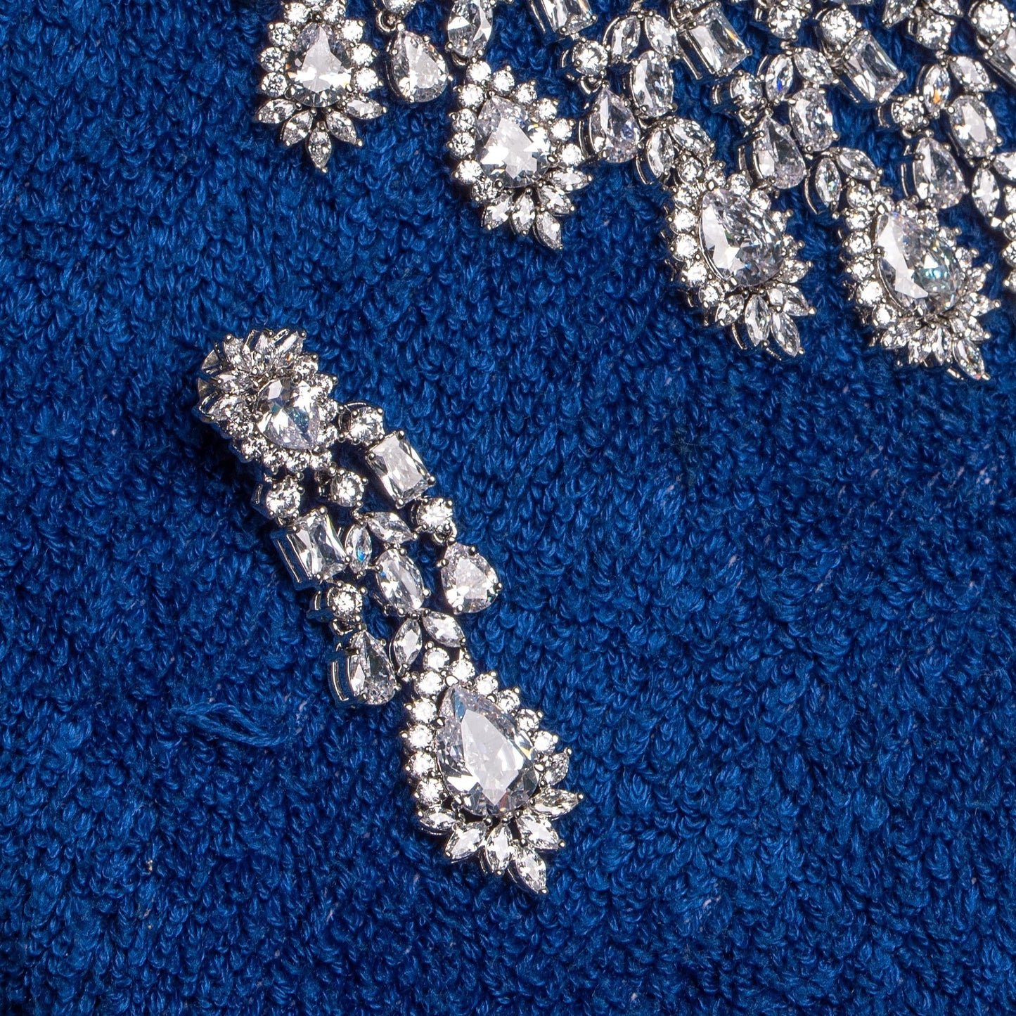 Grandeur shimmer necklace set