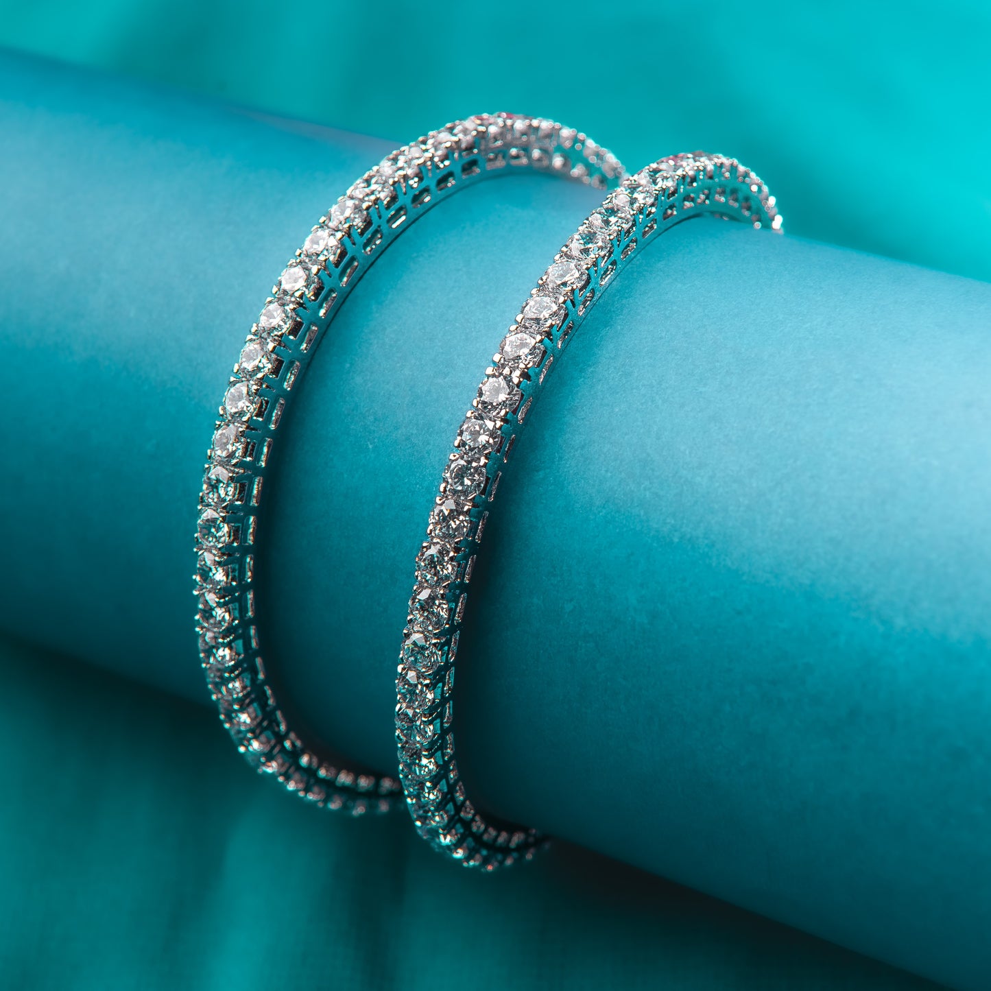 Heridity solitaire Bangles (bracelet)