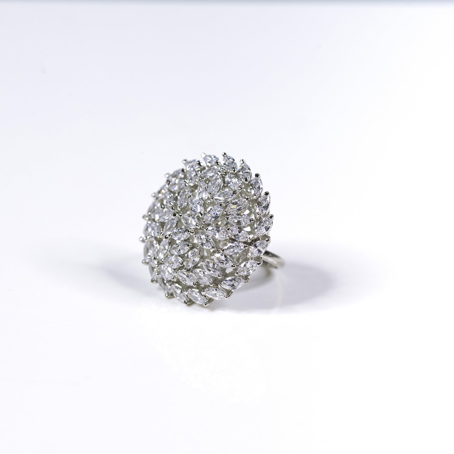 Buy Beautiful Marquila round sparkle adjustable ring