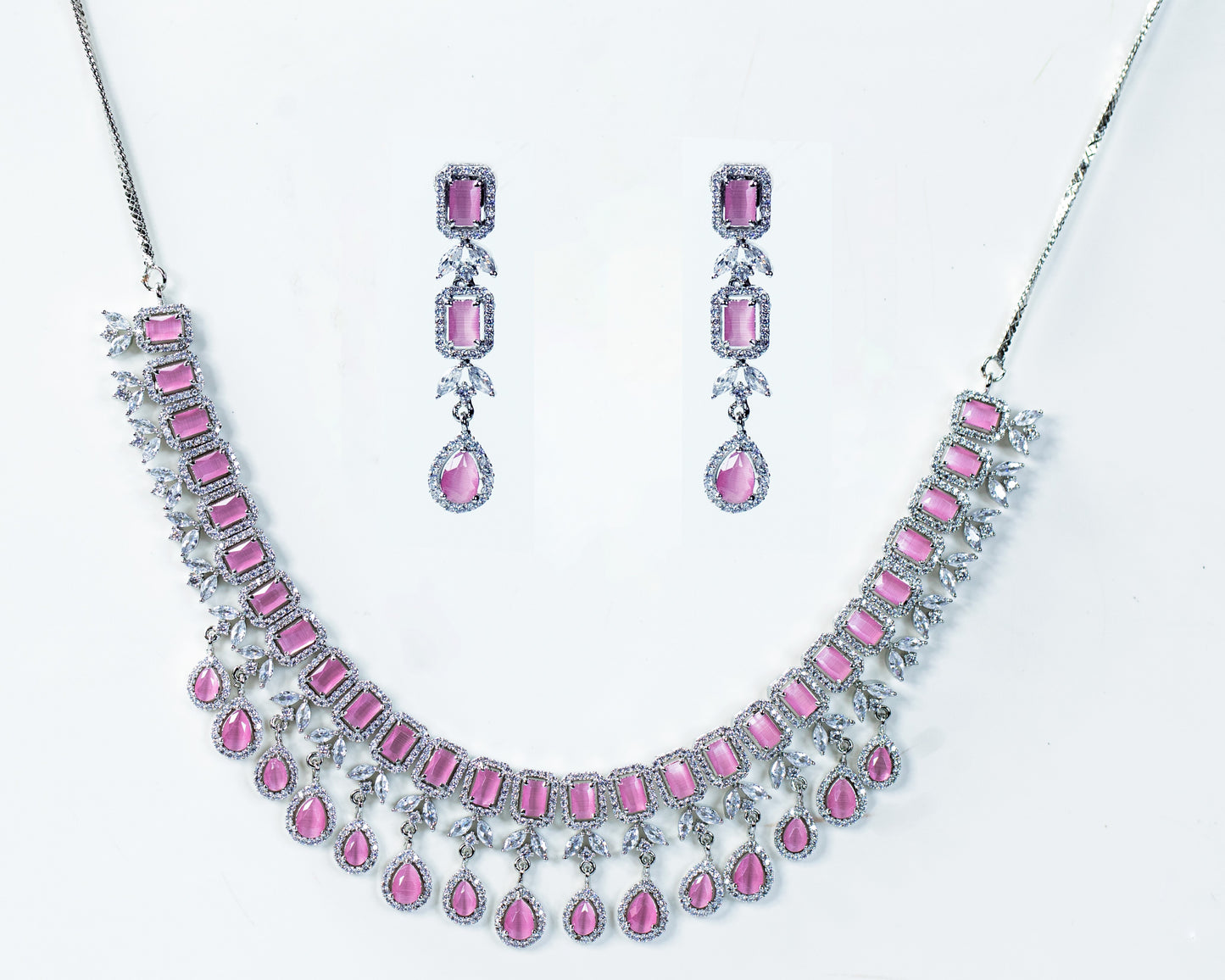 Beautiful Western necklace Set Online