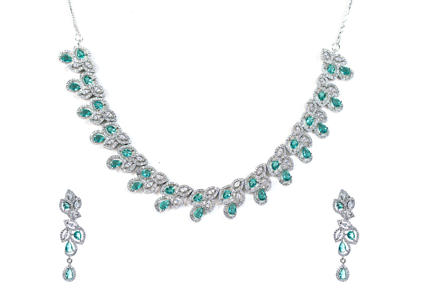 Beautiful Marquilia zircon necklace Set Online