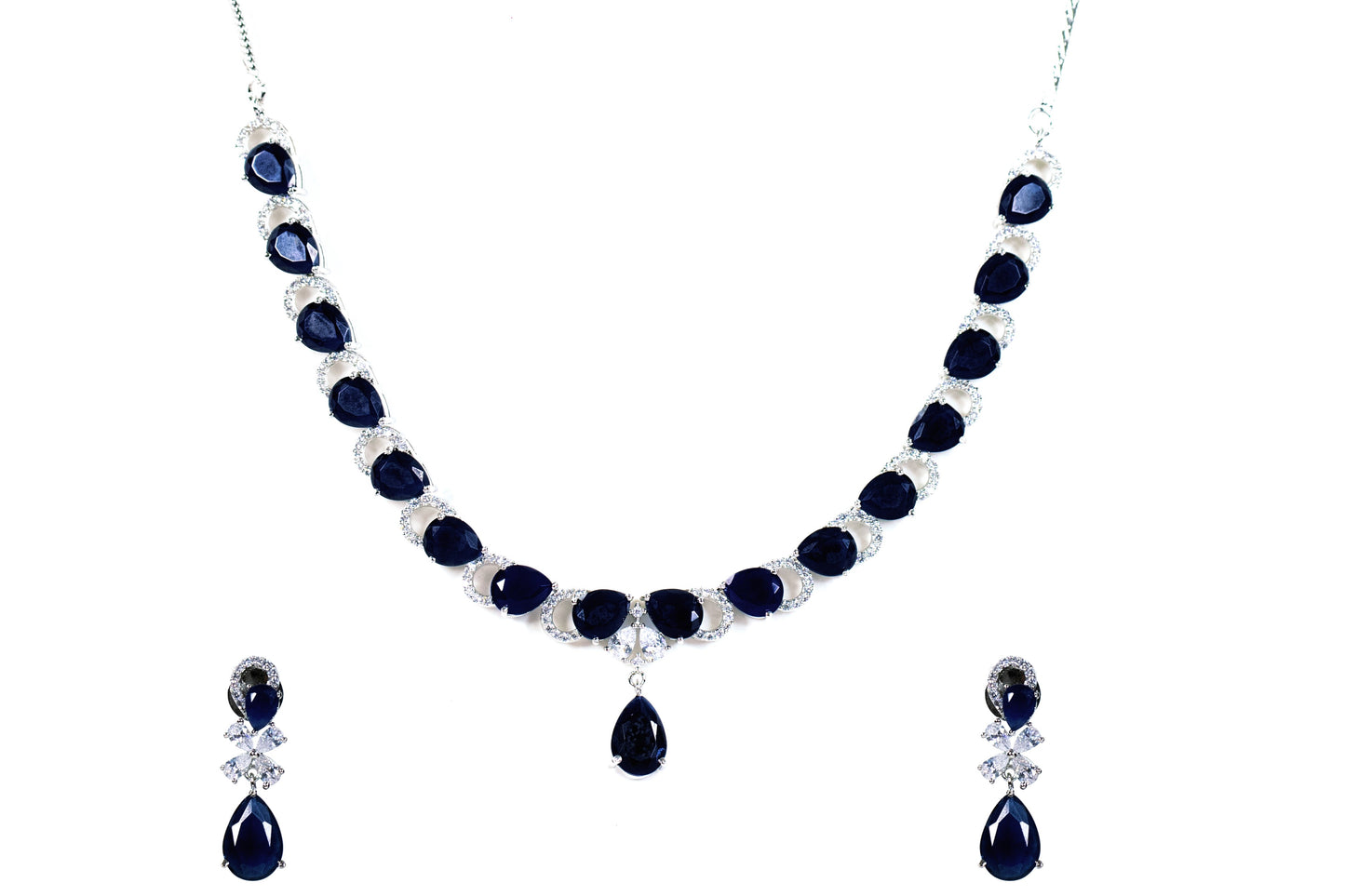 Pearto edge zircon necklace Set Online