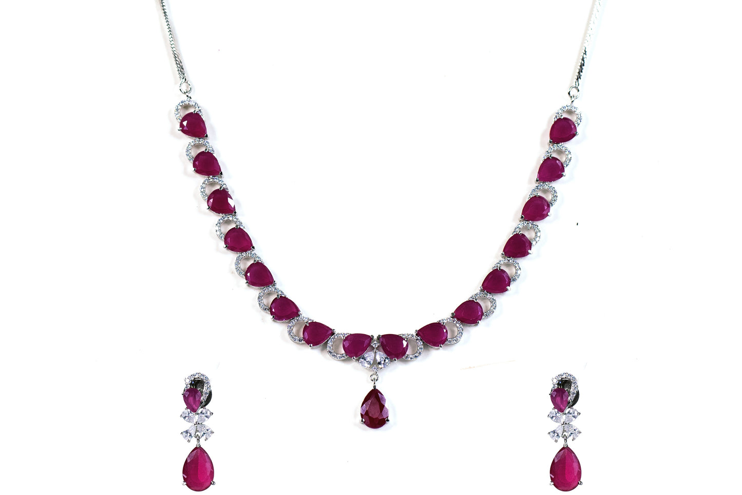Pearto edge zircon necklace Set Online
