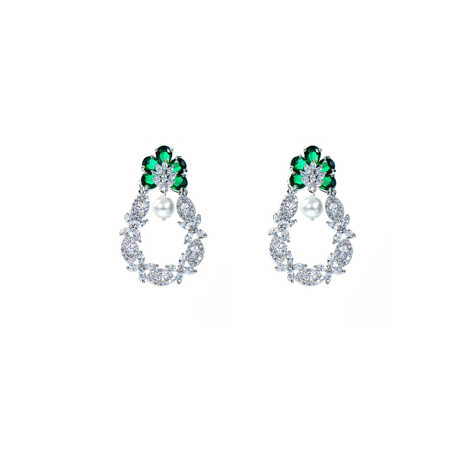 Beautiful Women's pearl Earring Online