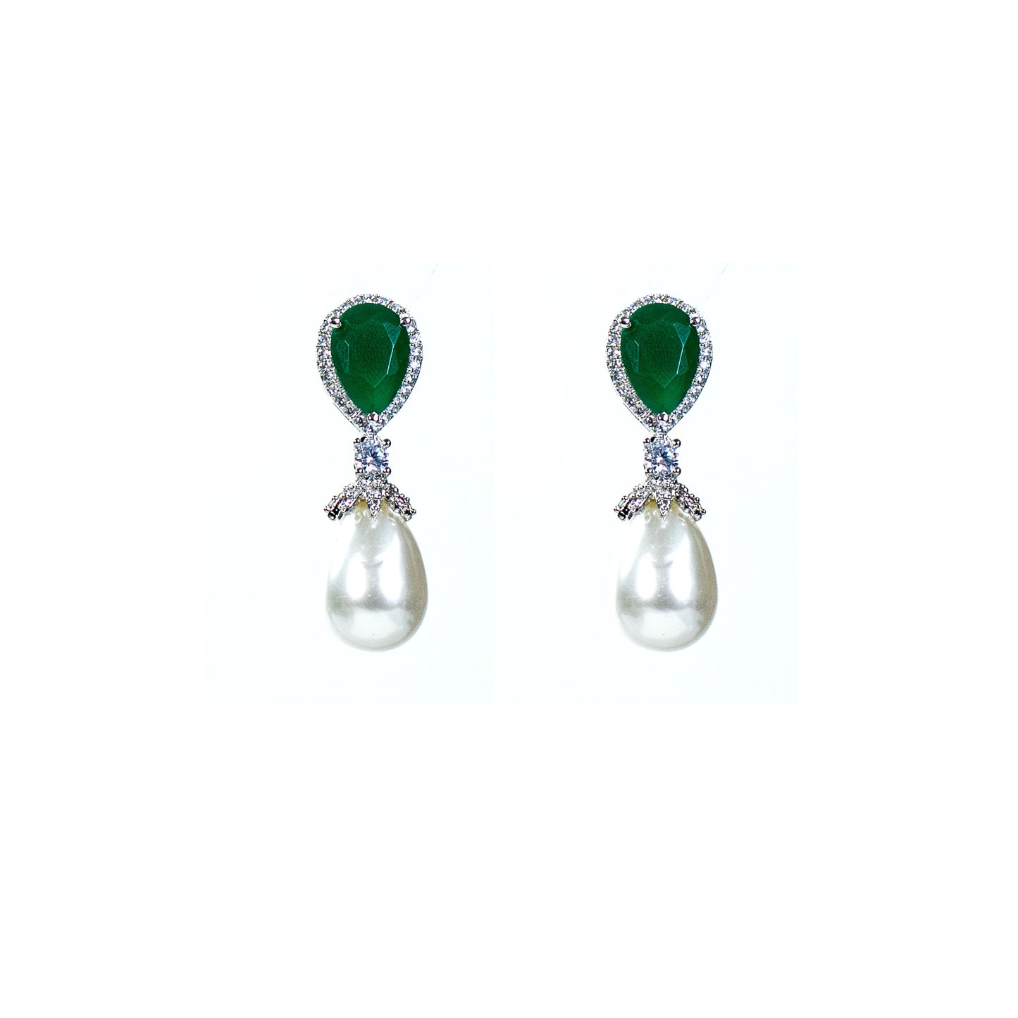 Beautiful Women's pearl Earring Online