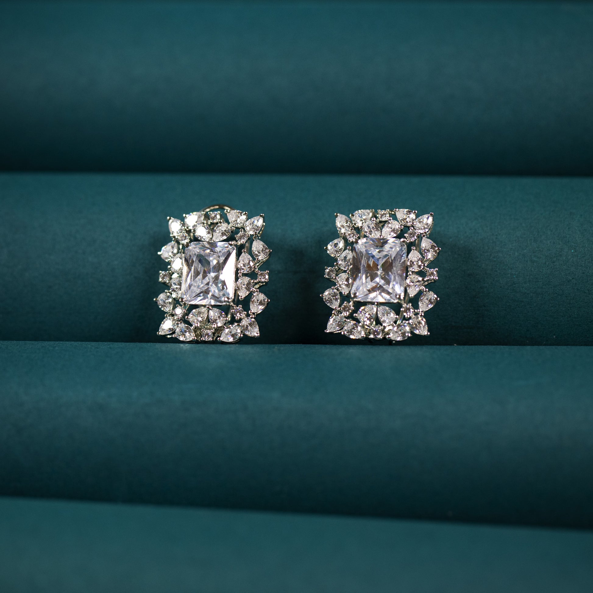 Buy Crystal ethnic stud earring Online