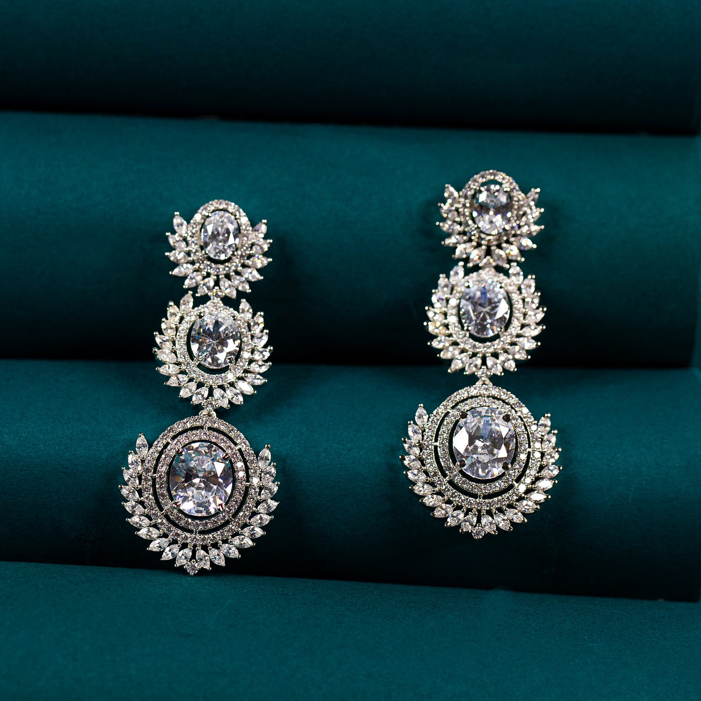 Crown zircon traditional earring Online