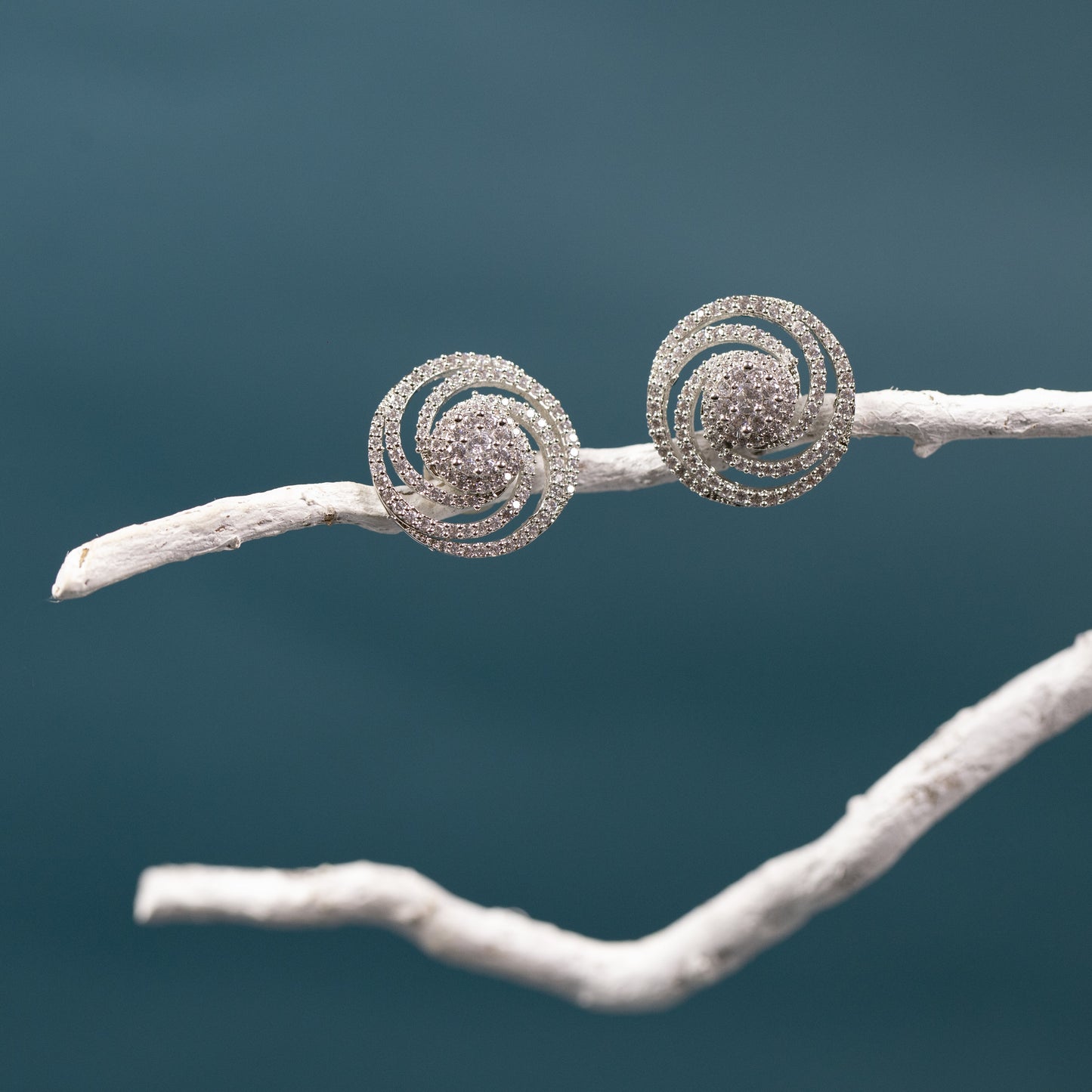 Buy Women spinning zircon stud earring Online