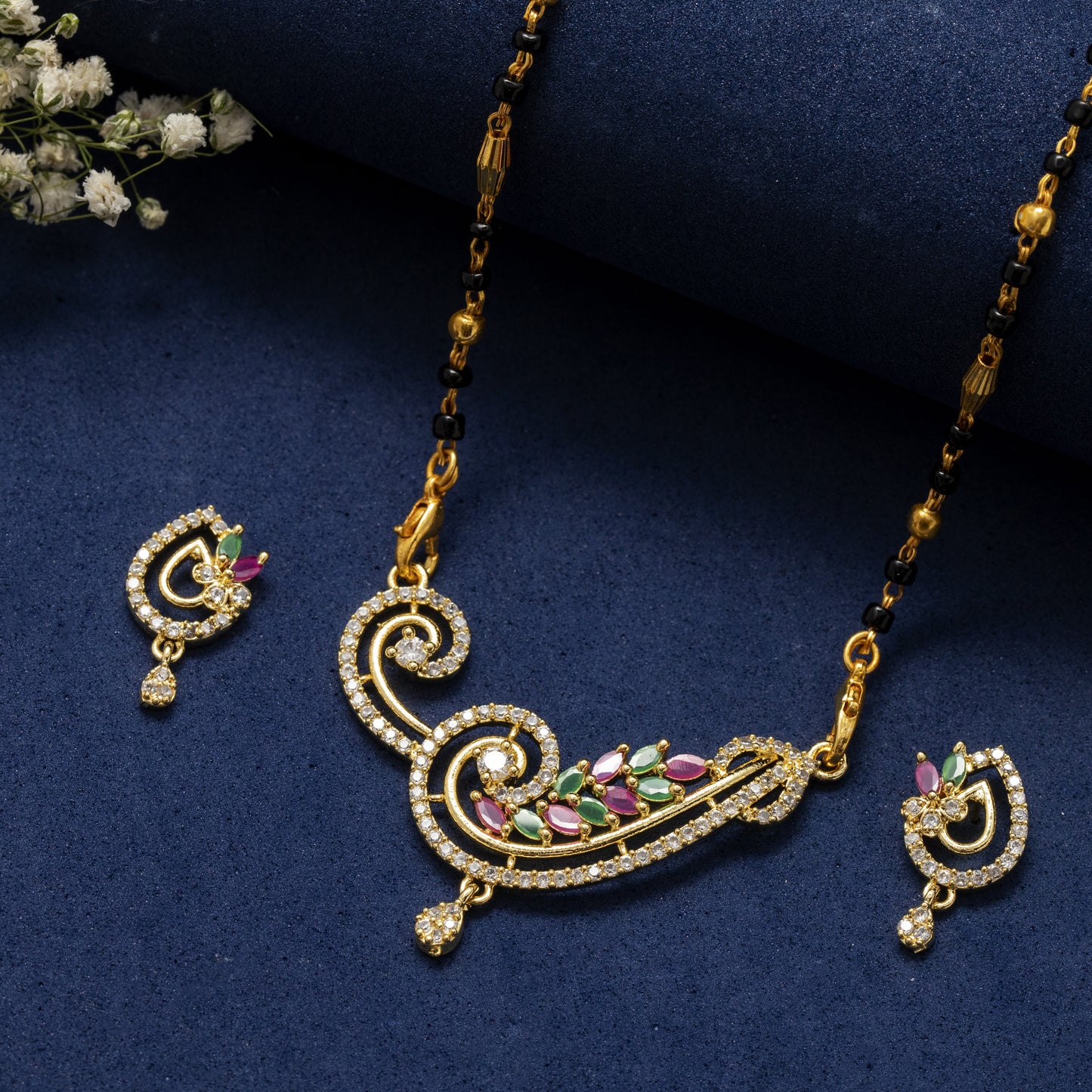 Beautiful necklace Set Online