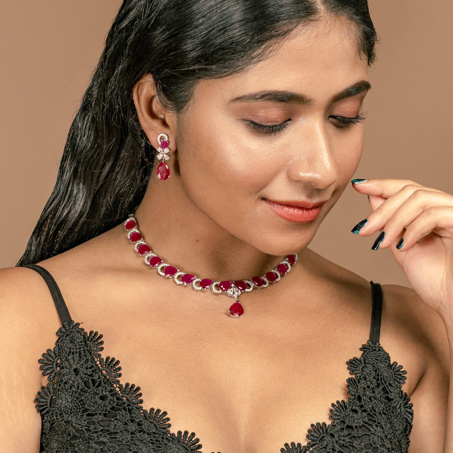 Pearto edge zircon necklace Set Online