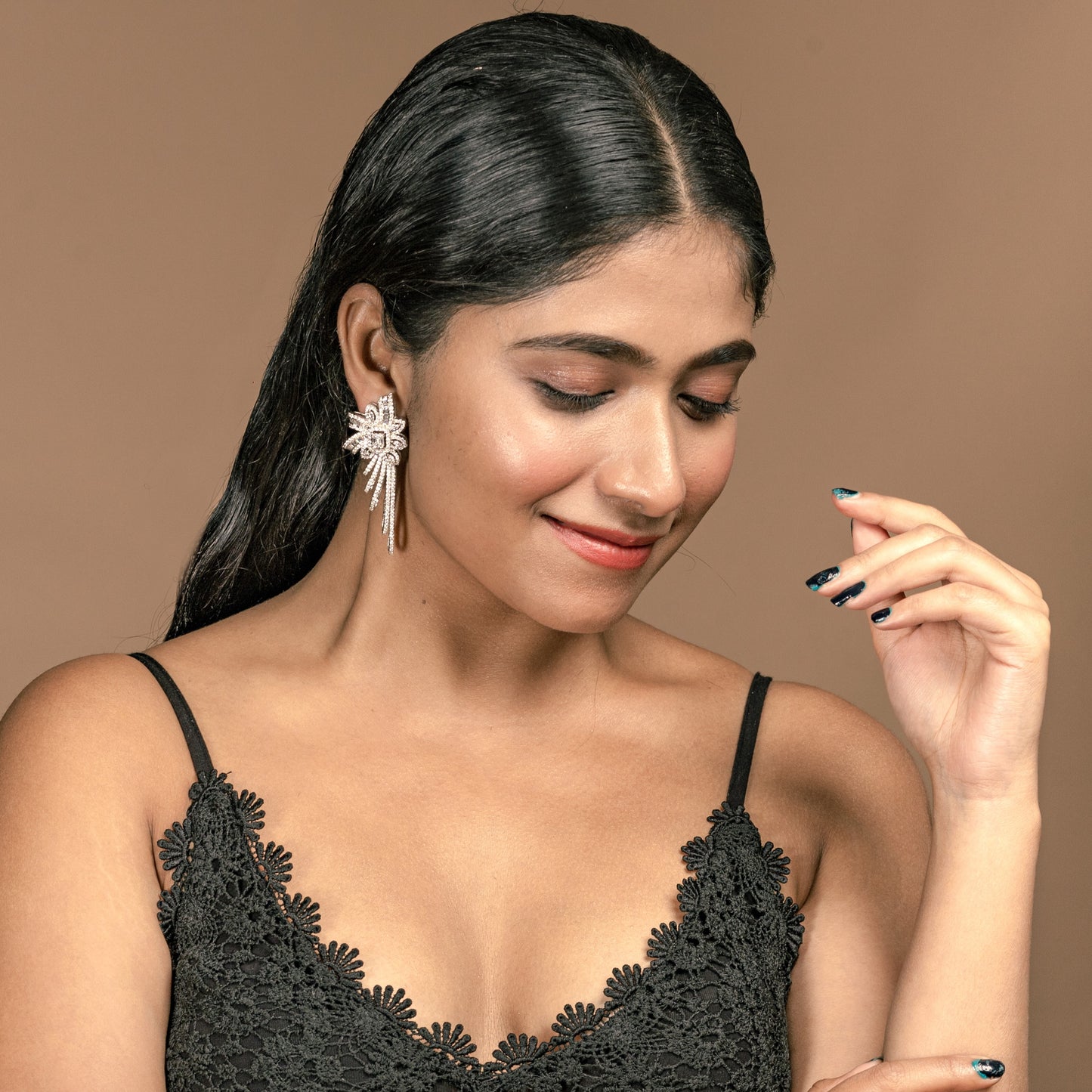 Buy Crest western zircon earring Online