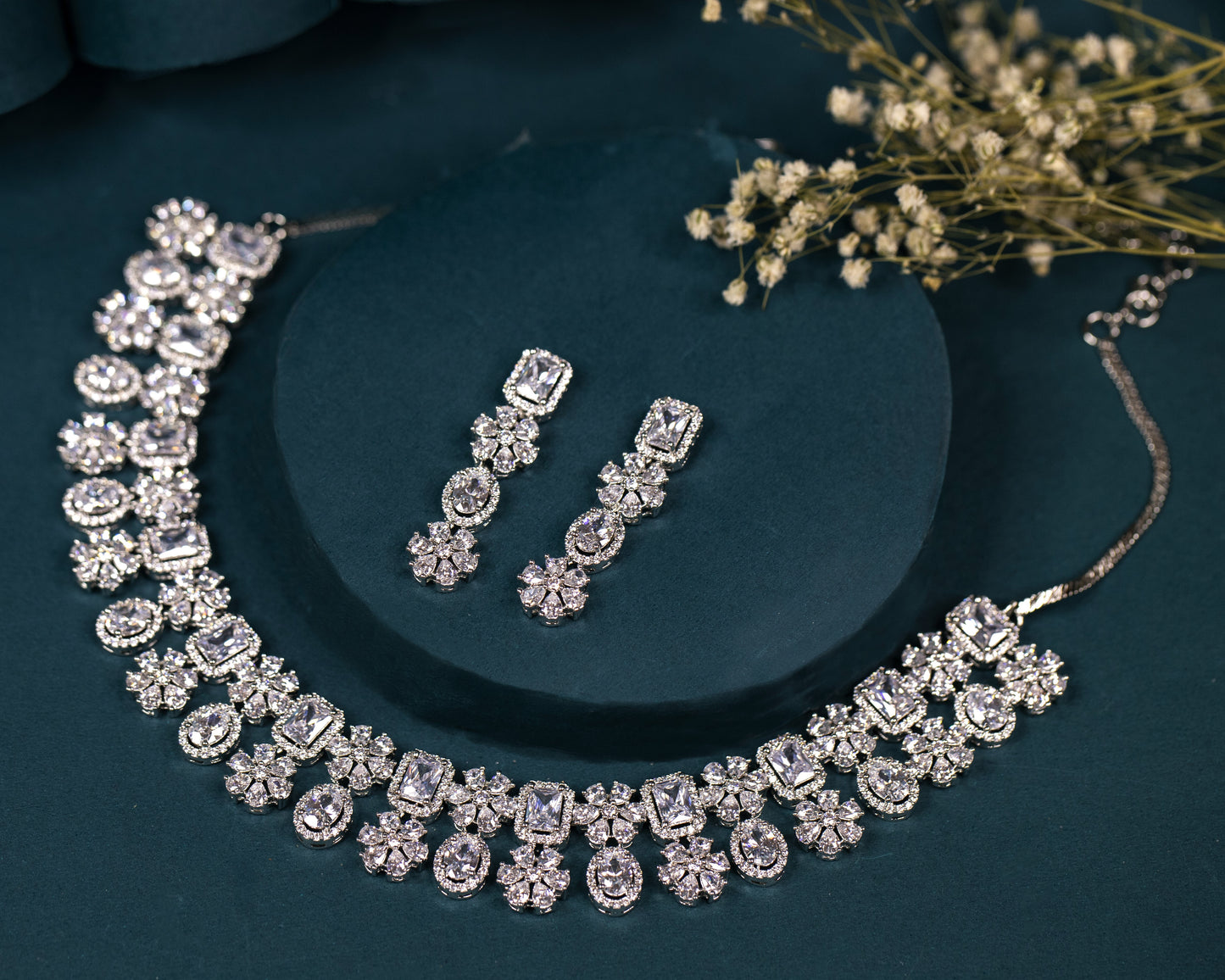 Floro pricess necklace set