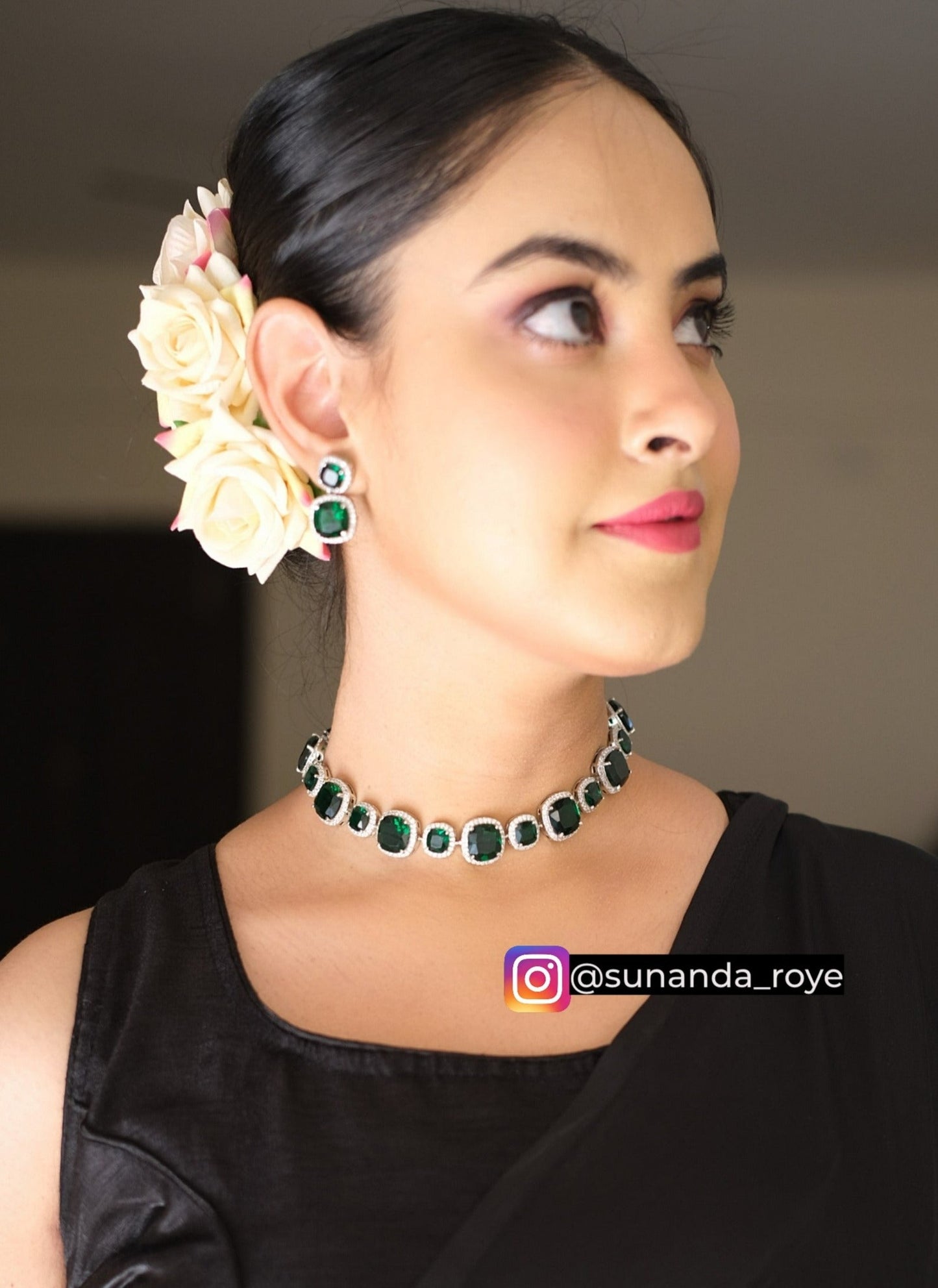 Kushion Exotica necklace set