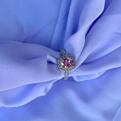 Grandeur engaged ring