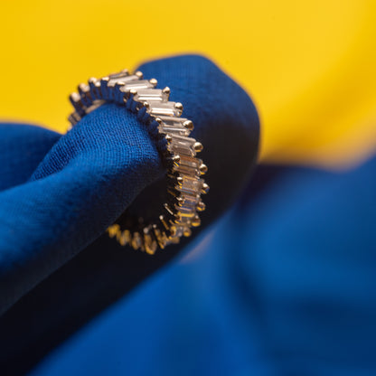 Baguetta charm ring