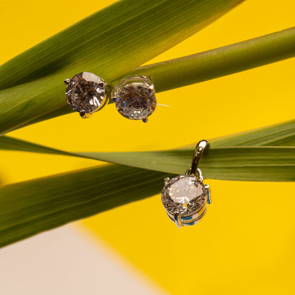 Solitaire charm pendant set