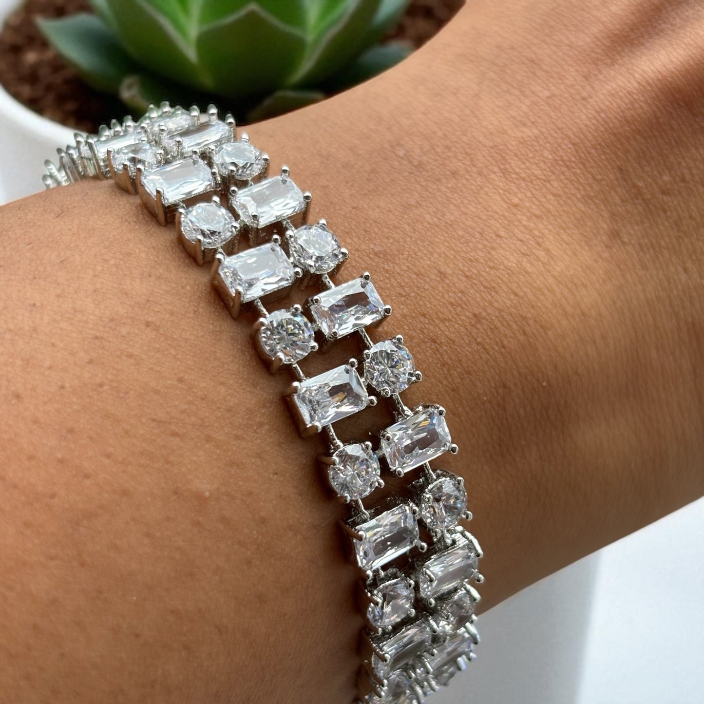 Luxe tennis bracelet