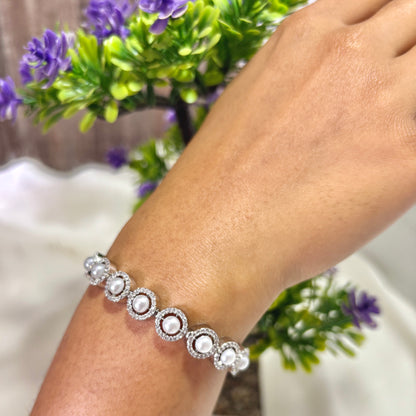 Pearl glaze tennis bracelet