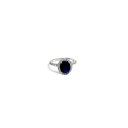 Oval hidden halo ring
