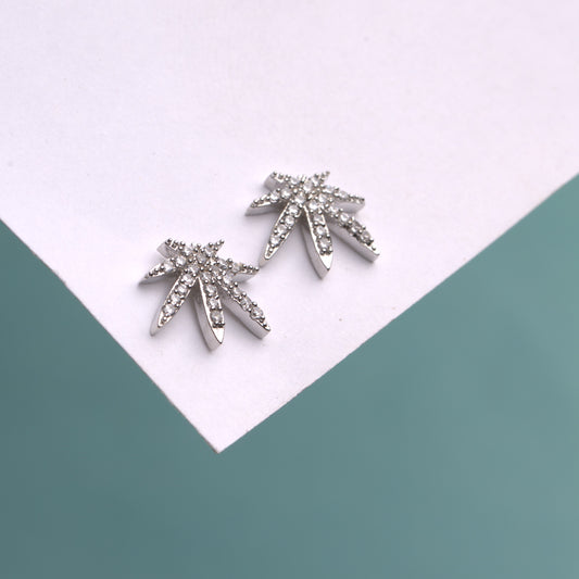 Herbal CZ unisex stud