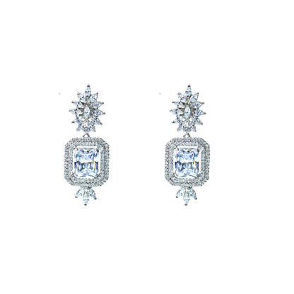 Buy Women ethnic zircon earring online