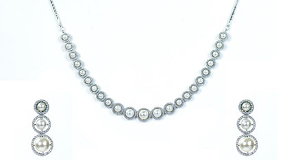 beautiful Women necklace set Online