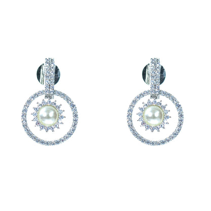 Beautiful Women's Pearl Earring Online