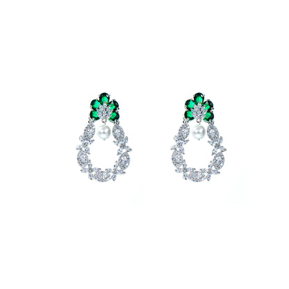 Beautiful Women's pearl Earring Online