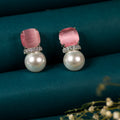 Princess pearl stud earring
