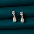 MInimella pearl pear earring