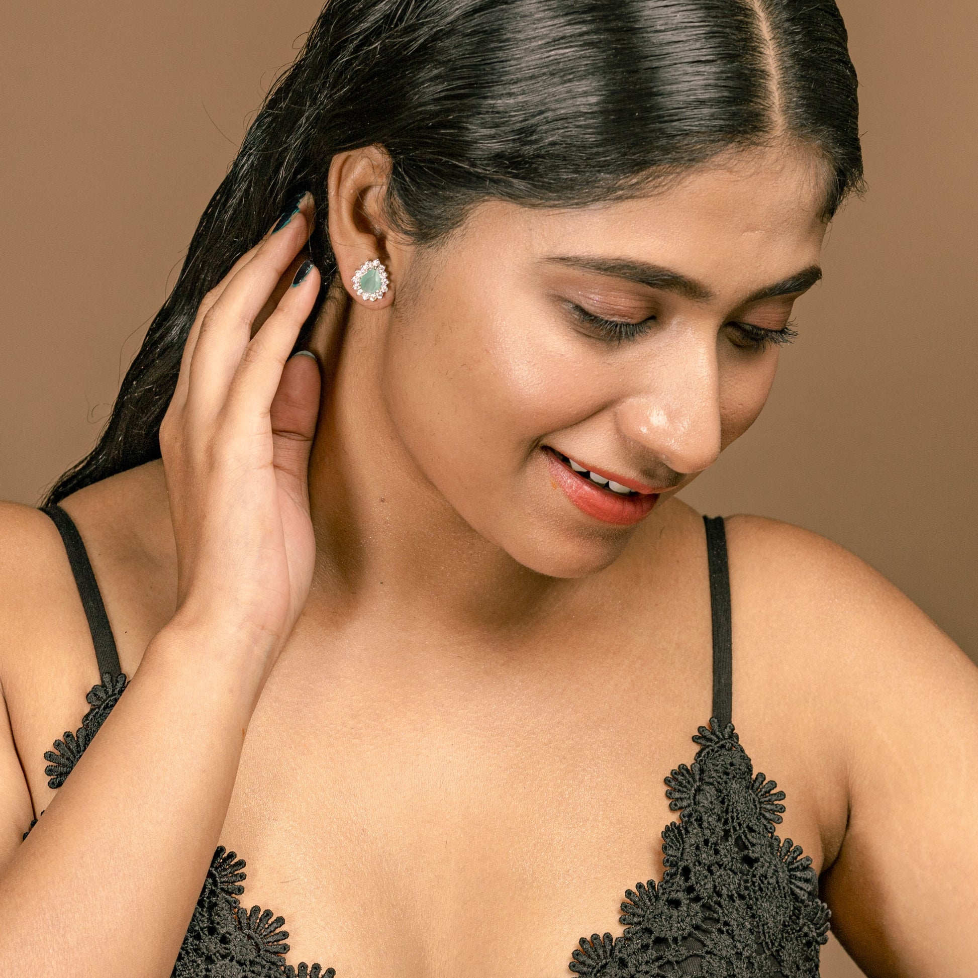Buy Women's Sparkle Earring Online